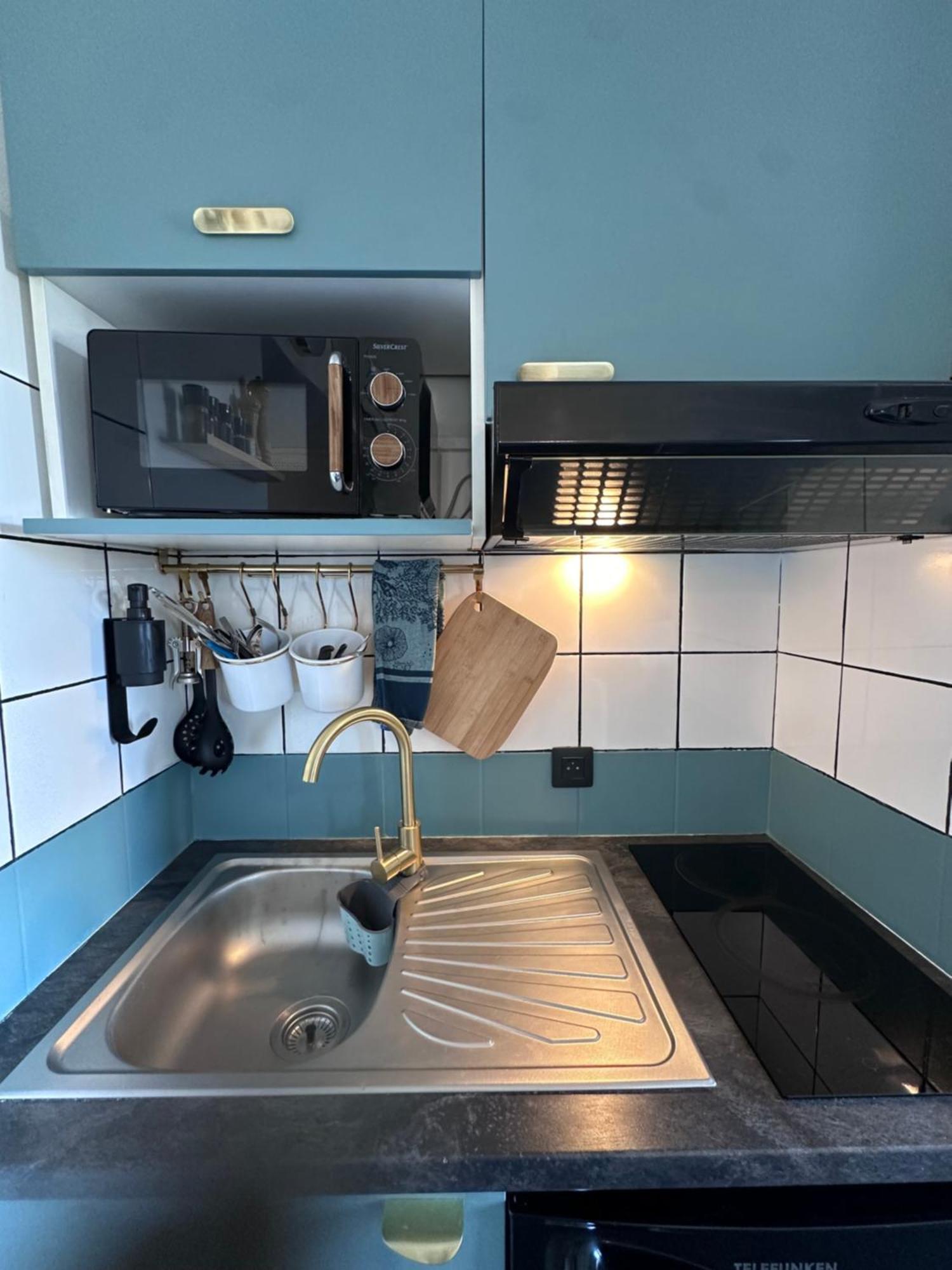 Joli Studio Le Clos D'Aix Avec Grande Terrasse Piscine Et Parking Gratuit آيكس أومبروفينس المظهر الخارجي الصورة
